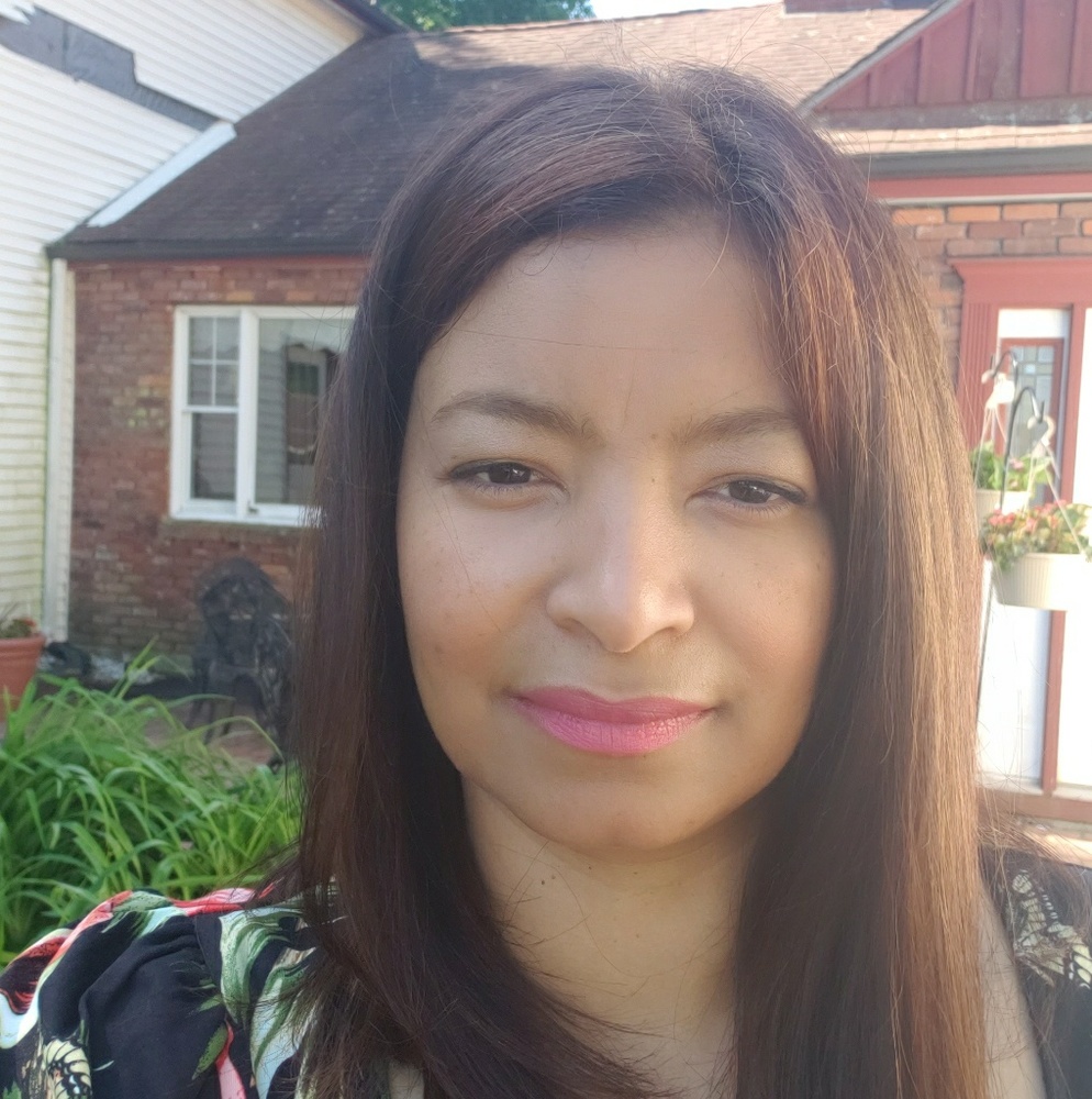 Meet your Posher, Andrea